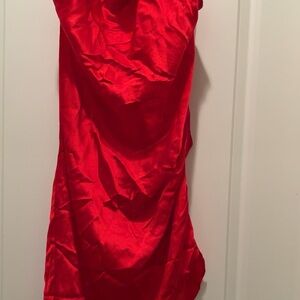 Amanda UprichardxBloomingdale’s NWT cowlneck halter asymmetrical dress. 100%silk